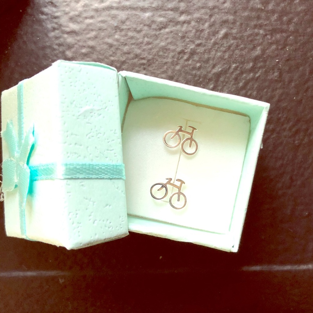 Sterling Silver (925) Bicycle Stud Earrings! 🚲